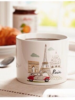 Pottery Barn Coffee/Tea mug 13.5 oz beautiful Parisian Design Eiffel Tower 🇫🇷